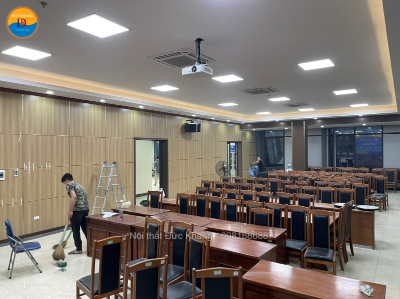 thi công hội trường