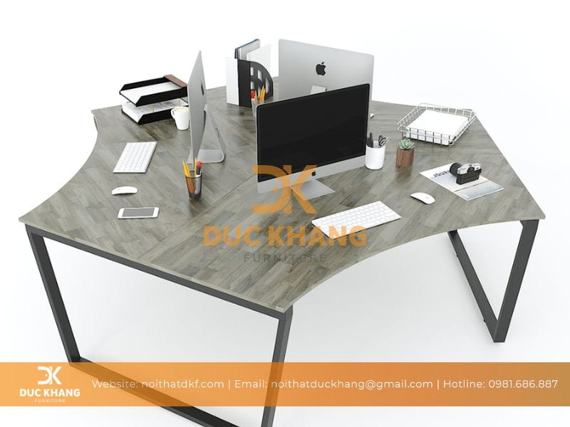 Ưu điểm của bàn làm việc cho 3 người
